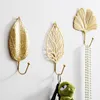 Hooks Rails Meatal Golden Bladeren Wand gemonteerd voor hangende kleding No-Punch Hanger Coat Key Hook Decoratieve home Organizerhooks