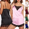 Kvinnors sömnkläder 2022 Black Pyjamas Set Lace Cami Tops Shorts Women Nightwear Summer Home Suit Ladies