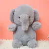 Dessin animé Doll de peluche petit éléphant net rouge petit poulet jaune poupée poupée mignonne 23cm5717472