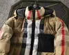 2023 남자 다운 재킷 겨울 다운 재킷 후드 두꺼운 코트 디자이너 겨울 파카 고급스러운 남자 커플 파카 겨울 코트 따뜻한 바람 방풍
