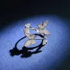Кластерные кольца тонкие женские бабочки в форме насекомых с открытым регулируемым кольцом Микросоколоненой столовой циркон для женщин Свадебные украшения для женщин Свадебные украшения