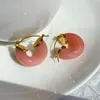 Fransk körsbärsblomning rosa hart örhängen stud kvinnlig sommar nisch design avancerad u-formad ins mode söt all-match smycken