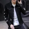 Męskie kurtki męskie dżinsowe płaszcz z kurtki koreańska wersja wiosenna moda do dziury otwierają narzędzia marki rozrywki 2022men's