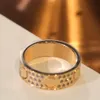 Is ut diamantringar för man ons ring för kvinna carti ring set anello di lusso anillos hombre luxe bague femme bagues femme designer smycken kvinna femme bijoux luxe