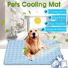 Summer Dog Cooling Mat Sky Blue Ice Pad Cool Pet Beds Soffa Cushion Filt Fit Alla husdjur andas S M L XL Size LJ200918