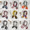 Frauen Seidenschal Drucken Satin Haar Schal und Wraps Weibliche Bandana Square Schals Mode Dame Halstuch Hijab Stirnband 220516