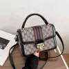 Factory Outlet 2022 Spring New Large Capacity Multi Scompartimento Single Portable Messenger Small Square Bag Women's Shoulder Belt Fashion