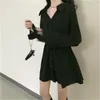 Ubierz kobiety czyste odrzucone przycisk kołnierza z długim rękawem Zebranie talii Elegancka moda czarna ubranie jesień hepburn vestido szyk 220521