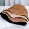 Basker twist mönster hink mössa multicolor man elegant panama vikbara damer hatt kvinnor hattar för Sun Beach Woman Hatberets