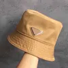 Bayan Caps Tasarımcı Kova Hat Beanie Erkek Şapkalar Beyzbol Praaada Cap Casquettes Snap Maske Four Seasons Fisherman Sunhat Unisex Açık Moda 9 Modeller