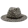 Cappello Panama Fedora in feltro a tesa larga da donna con fibbia per cintura leopardata da indossare durante il giardinaggio in spiaggia, parco, campeggio, escursioni
