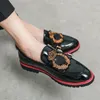 Högkvalitativa Loafers Herrskor PU-läder Fritidsmode Rund tå Daglig fest Dubbelspänne Broderi Trend Gentleman Business Skor DH955