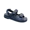 고품질 고급 디자이너 레이디스 신발 샌들 여름 샌들은 간단하고 다재다능하고 발에 편안합니다 35