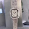 Luxury Fashion Color Diamond Ladies Watch Orologi al quarzo 30mm 32mm Bracciale confortevole Cinturino in acciaio inossidabile Drop Stone Bezel Design Orologio da polso squisito