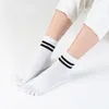 Chaussettes bonneterie femmes orteil coton rayé coloré dames cinq doigts mignon Harajuku Calcetines Medias De Mujer Streetwear Soks filles