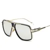 النظارات الشمسية ريترو الرجال مربع السيدات العلامة التجارية تصميم الأزياء المتضخم سبائك الذهب الإطار درع نظارات عشاق نمط UV400Sunglasses