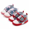 First Walkers Spring Baby Girl Infant Shoes Canvas Born Toddler Morbida suola antiscivolo Scarpe da ginnastica per culla Fiore carino