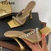Sandales nouveau Design bout carré doré pantoufles mode cristal diamant étrange talons chaussures femme été diapositives 220232
