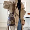 Koreaanse vrouwen cheetah print emmer tassen nachtclub schoudertas vrouwelijke crossbody tas designer party handtas portemonnees