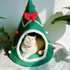 Cama quente do animal de estimação Chapéu de Natal Forma Cat Kennel Casa Soft Plush Ninho Cachorro Pequeno Camas Pequenas Camas de Dormir Tenda Mat de Almofada Portátil 220323