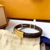 Lädersmycken kvinnlig designer armband highend elegant modegåva med och box6655410