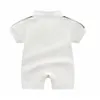 Yenidoğan Bebek Romper Erkek Kız Yaka Tek Göğüslü Tulumlar Tasarımcı Bebek Onesie 1-2 Yıl Toddler Çocuklar Rahat Giysileri