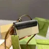 Abendtaschen Designer Umhängetasche Frauen Mini Handtaschen Mode Farblich Passende Kleine Quadratische Umhängetasche Vorhängeschloss Tasche Vintage Kamera 220801