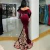 2022 Burgundy Evening Dresses Formal Off Shoulder Dubai Saudi Arabic Velvet Long Sleeve Mermaid Prom Gowns Robes B051617