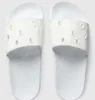 Erkek/kadın en kaliteli paris kaydırıcılar yaz sandalet plaj terlik bayanlar flip flops somunlar siyah beyaz kırmızı yeşil slaytlar ayakkabı ev011 04