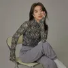 韓国のファッションメッシュトップルネッサンスプリントシートップスクポップデザイナーの服タートルネックTシャツ日本語cx220420