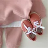 衣類は子供の秋の赤ちゃんと幼児のスーツカジュアルな長袖のセータースポーツスウェットパンツツーピースキッズ1456 E3