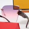 2023 Brand Design Luxe Zonnebril Vrouwen Mannen Designer Goede Kwaliteit Mode Metalen Oversized Zonnebril Vintage Vrouwelijke Mannelijke UV400 Met Case
