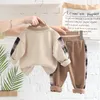 Peuter kleren Autumn Kids Tracksuit Bear Sweatshirts Top Pant 2pcs Outfit Kinderpak voor jongenskledingsets