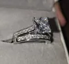 Nuovo set di anelli da donna popolari con anello da donna con diamante quadrato da laboratorio placcato in oro 18 carati