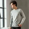2022 NOWOŚĆ MĘŻCZYZNA T SHIRT Casual Sweter Młodzież Slim Solid Kolor T -THE THIRTO DŁUGO SŁUNKOWA