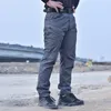 Mens camouflage lading broek elastiek meervoudige pocket militaire mannelijke broek buiten joggers pant plus size tactische mannen 220719