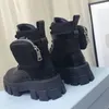 Hochwertige Designer-Stiefel, klassische rutschfeste Rois-Martin-Schuhe, Nylon, Militär-Desert-Combat-Kurzstiefeletten, Lederfutter, herausnehmbare Tasche für Damen, Outdoor-Box p8889