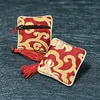 Anpassad 7x7 cm Mini Zip Bags Square Silk Brocade Jewelry Gift Pouch Ring Earring Stud Storage Bag Tassel Chinese Coin Purse 130pcs/Lot