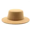 Berets damskie czapki czapki dla mężczyzn Fedoras melonik czarna moda jesienna zima poczuć Panama Chapel Beach Wedding Picture Warm 2023berets Wend