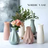 Vase en plastique avec grand vase en plastique de fleur verte hydroponique de style nordique moderne avec de riches fleurs de bambou 210409