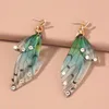 Orecchini ad ala Arcobaleno Gradiente Asymmetric Butterfly Orecchini per le donne 2022 Glitter Crystal Simulation Ala Goccia Goccia gioielli
