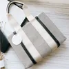 Kadın çanta odunsu kılıflar tuval alışveriş tasarımcısı çanta moda tote çanta büyük plaj lüks seyahat crossbody omuz cüzdan