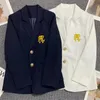 B053 レディーススーツデザイナーブレザーレター刺繍スーツジャケット白女性のための長袖特大コートルーズブレザーオフィスレディース黒トップス