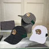 Tiger Nakış Snapbacks Şapka Tasarımcı Mektubu Jacquard Cap Erkek Kadın Top Kapakları İlkbahar Yaz Nefes Alabası Spor Şapkaları