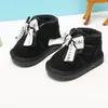 Botlar Caladoudou 12-15.5cm Marka Süet Kış Ayakkabıları Bebek Siyah Kırmızı Prenses Sevimli Yay Fırıltlı Toddler Fringe Bebek Çabukları