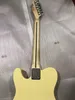 El cuerpo de guitarra de la guitarra de la tele amarillo, la madera de mazadero de la madera de mazaje puede elegir el color