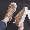 Yeni Tasarımcı Lüks Marka Kadın Yürüyüş Ayakkabıları moda 2022 Bahar Nefes Kadın Eğitmenler Ayakkabı Yüksek Kaliteli Kadın Sneakers Rahat yürüyüş Ayakkabıları