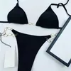 Bikini -designer Bikini Set badkläder Bikinis Swimsuit Sexig g -kedja Push Up Low Waist Bathing Suits Beach Wear Baddräkter Simprit för kvinnor topp plusstorlek