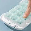 Tipo di pressa Fabbricatore di ghiaccio Vassoio per cubetti di ghiaccio in silicone Fabbricazione di stampi Scatola di immagazzinaggio creativa Vassoi per coperchio Bar Cucina Contenitore cubico quadrato 2206223K