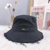 Luksusowy designer kubełkowy szeroki bander moda solidny kolor swobodny rybak capena samica na świeżym powietrzu Ochrona przeciwsłoneczna Regulowana czapki czapki czapki Snapbacki